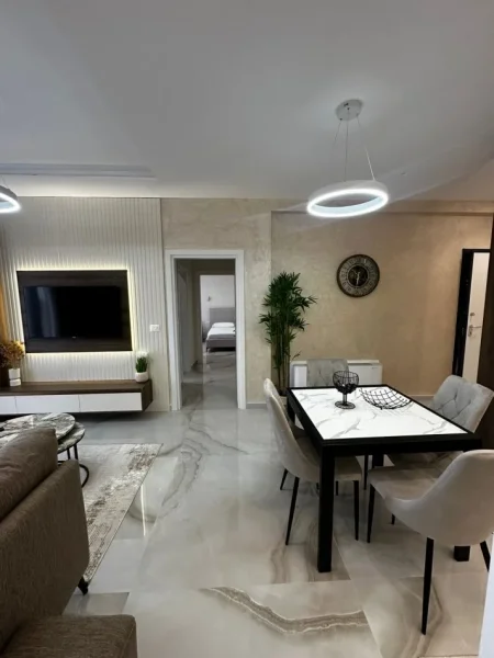 JEPET ME QERA APARTAMENT 2+1+2 TEK TIRANA GARDEN BUILDING