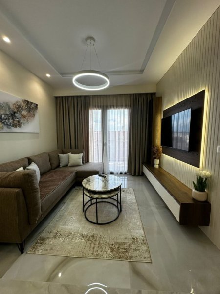 JEPET ME QERA APARTAMENT 2+1+2 TEK TIRANA GARDEN BUILDING