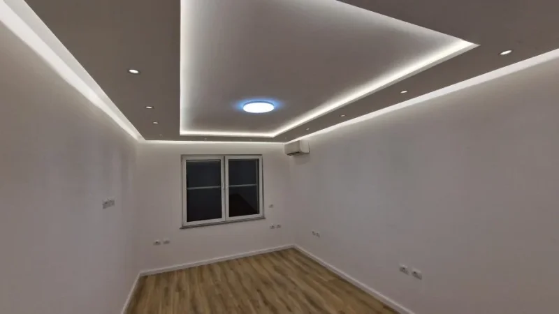 Tirane, shitet apartament 3+1 , 104 m² (Kafe Flora)