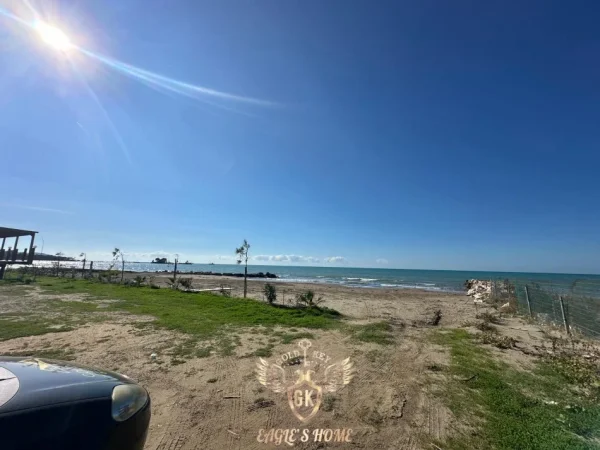 Durres, shitet toke , 700 m² 150.000 € (Karpen,Kavaje)