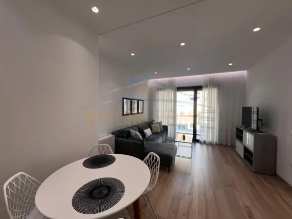 Tirane, jepet me qera apartament 1+1 Kati 2, 70 m² 1.100 € (RRUGA E ELBASANIT TIRANE)
