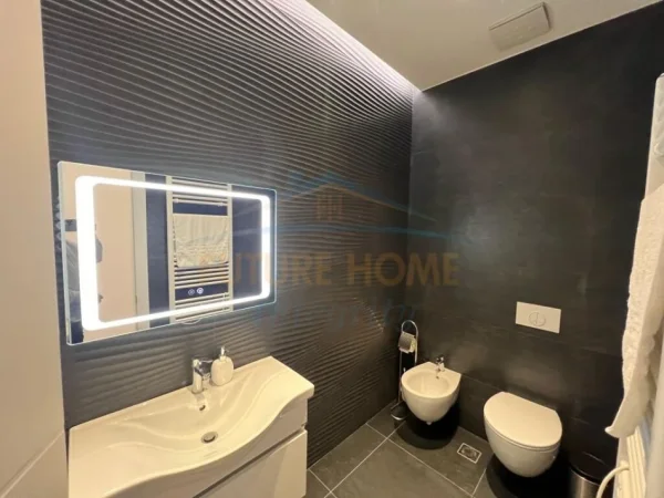 Tirane, jepet me qera apartament 1+1 Kati 2, 70 m² 1.100 € (RRUGA E ELBASANIT TIRANE)