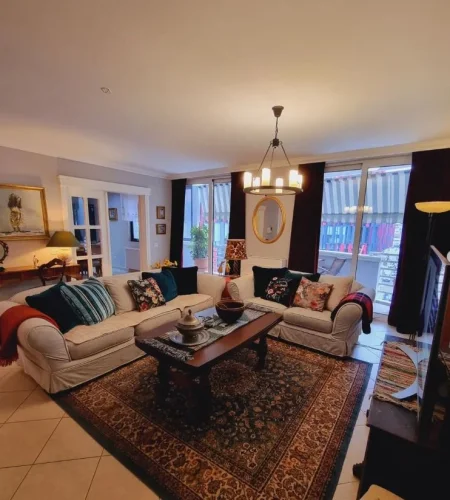 Tirane, shitet apartament 2+1 Kati 4, 160 m² 490.000 € (Stadiumi Air Albania)