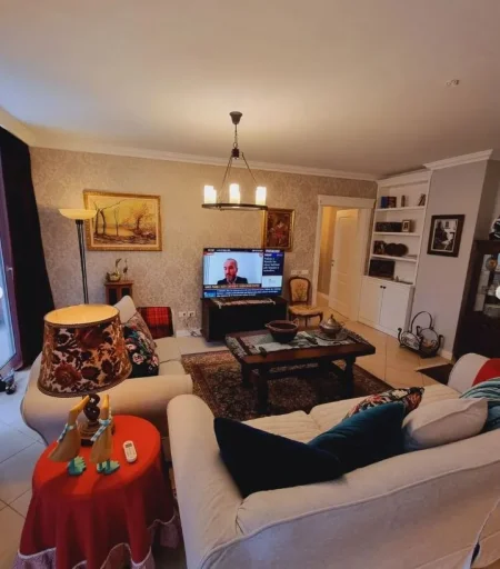 Tirane, shitet apartament 2+1 Kati 4, 160 m² 490.000 € (Stadiumi Air Albania)