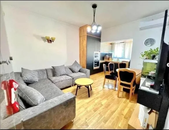 Tirane, shitet apartament 2+1 , 75 m² 139.000 € (Kisha Katolike)
