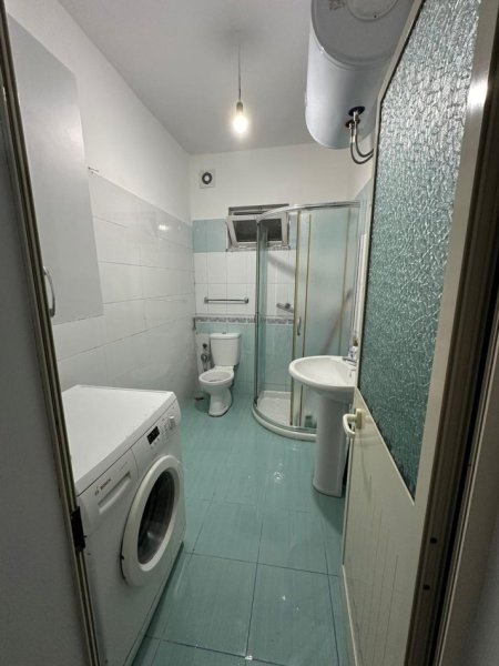 Tirane, jepet me qera shtepi Kati 1, 350 € (Don Bosko)