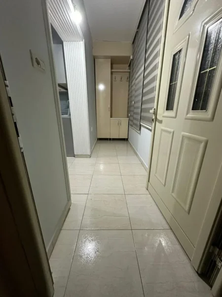 Tirane, jepet me qera shtepi Kati 1, 350 € (Don Bosko)