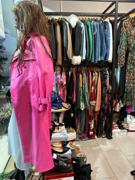 Tirane, oferte Shitet biznesi butik ne Astir