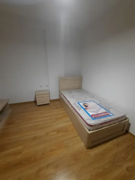 Tirane, jepet me qera apartament 2+1 Kati 5, 100 m² 500 € (Astir)