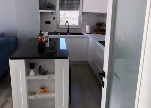 Tirane, shitet apartament 2+1 , 125 m² 250.000 € (Vasil Shanto)