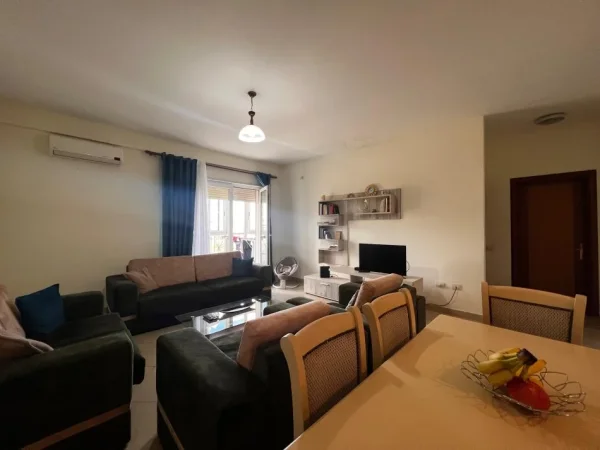 Shitet Apartament 2+1+Blk, 108 m² 275.000 € (Kopshti zologjik)
