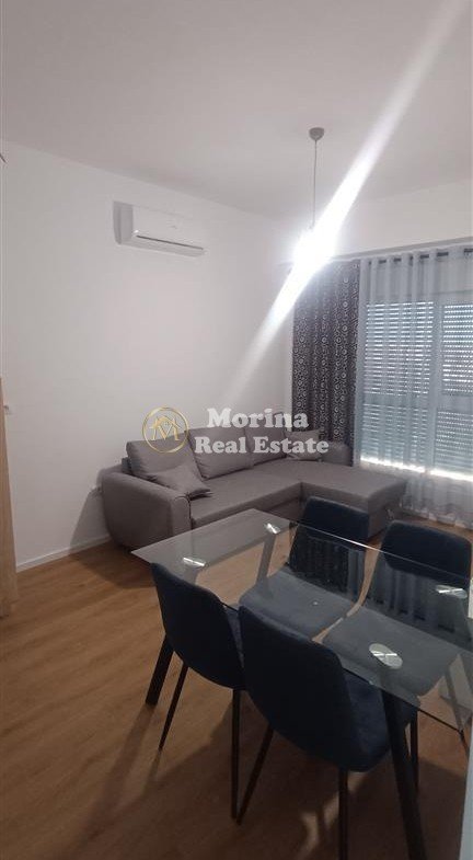 Tirane, jepet me qera apartament 1+1 Kati 4, 60 m² 500 € (Ali Demi)
