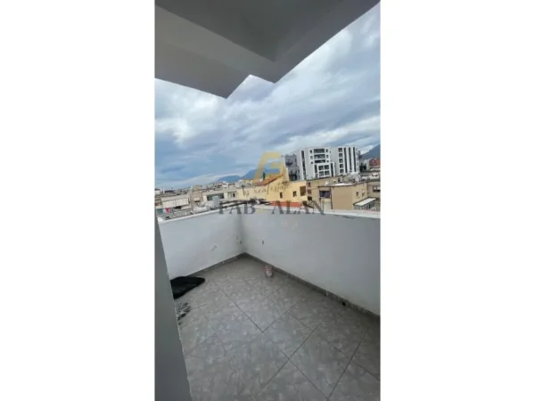 Tirane, shitet apartament 2+1 Kati 6, 88 m² 125.000 € (Rruga Bardhyl)