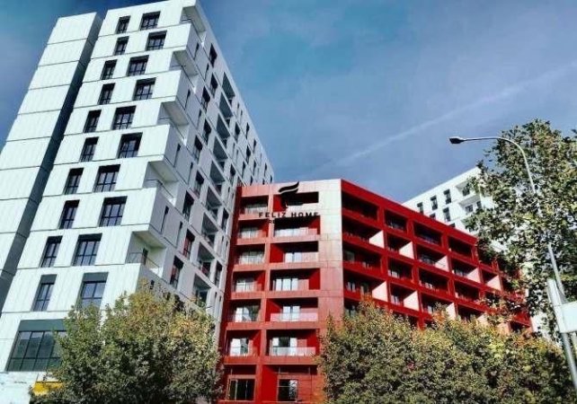 Tirane, jepet me qera zyre Kati 1, 526 m² 3.000 € (FARMACIA 10)