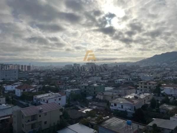 Tirane, shitet apartament 2+1 Kati 7, 110 m² 137.500 € (Yzberisht, Rruga Besim Alla)