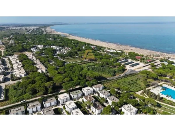 Gjiri Lalezit | Hamallaj, shitet apartament 2+1 Kati 0, 103 m² 280.000 € (Lura1)