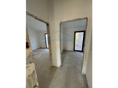 Tirane, shitet Dublex Kati 4, 230 m² 450.000 € (KOPSHTI ZOLOGJIK)