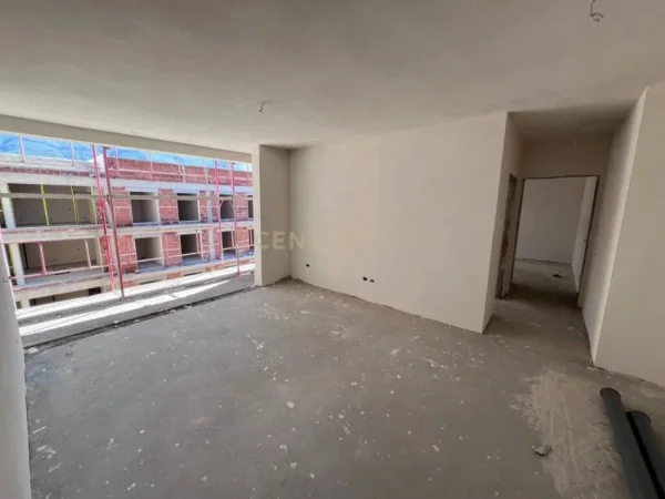 Tirane, shitet apartament 2+1 Kati 6, 102 m² 140.000 € (Porcelan)