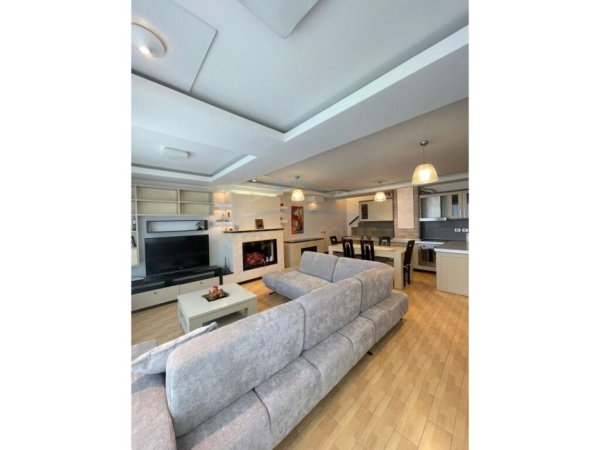 Tirane, jepet me qera apartament Dublex Kati 3, 128 m² 1.100 € (Rezindenca Kodra e Diellit 1)