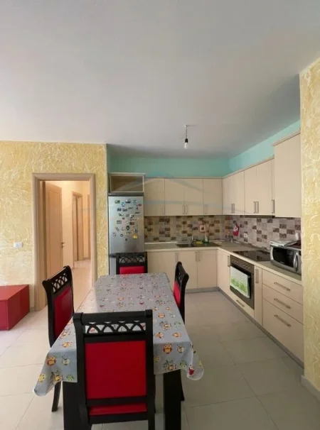 Tirane, jepet me qera apartament 2+1 Kati 7, 98 m² 600 € (Unaza e Re)