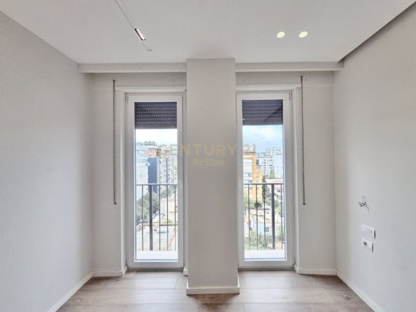 Tirane, shes apartament 3+1+Aneks+Ballkon Kati 6, 110 m² 295.000 € (Frosina Plaku)