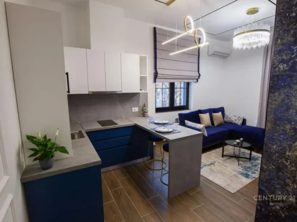 Tirane, shes apartament 3+1+Aneks+Ballkon Kati 2, 113 m² 430.000 € (Blloku)