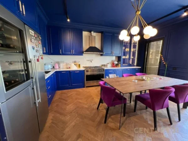 Tirane, shes apartament 2+1+Aneks+Ballkon Kati 2, 123 m² 370.000 € (Secret garden)