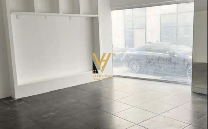 Tirane, jepet me qera ambjent biznesi Kati 0, 200 m² 1.500 € (LAPRAKE)