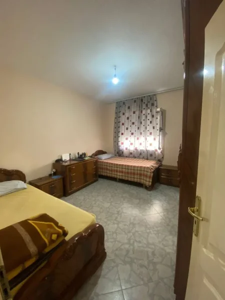 Tirane, shitet apartament 2+1 Kati 2, 82 m² 125.000 € (QSUT)
