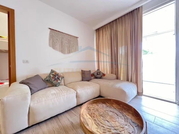 Gjiri Lalezit | Hamallaj, shitet apartament 1+1 Kati 2, 82 m² 230.000 € (gjiri lalezit)