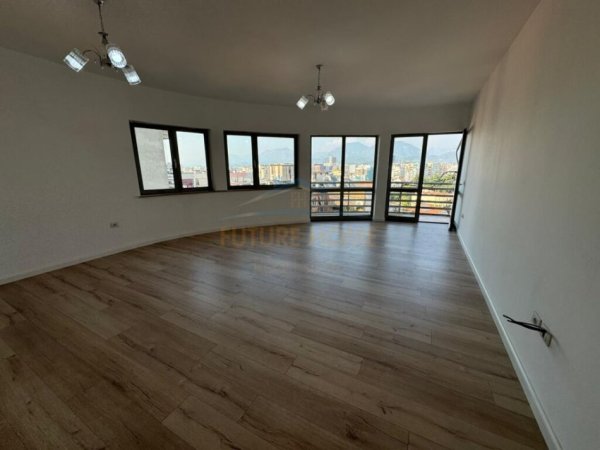 Tirane, shitet apartament 1+1 Kati 8, 76 m² 150.000 € (Zogu i Zi ,Tiranë.)