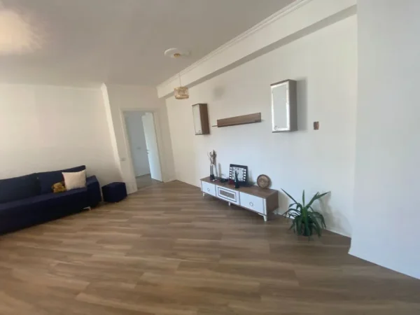 Tirane, shitet apartament 2+1+Aneks+Ballkon Kati 6, 104 m² 125.000 € 