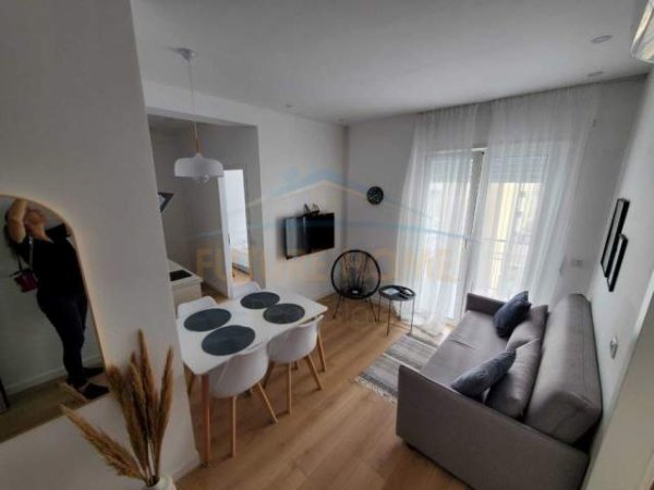 Golem, jepet me qera apartament 1+1 Kati 4, 566 m² 450 Euro (PAMPAS,DURRES)