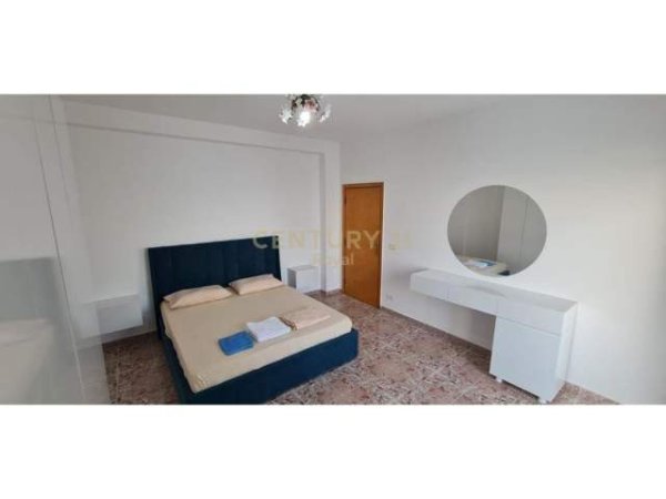Durres, shitet apartament 3+1+A+BLK Kati 3, 151 m² (tek Vollga)