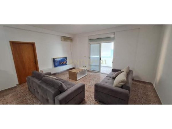 Durres, shitet apartament 3+1+A+BLK Kati 3, 151 m² (tek Vollga)
