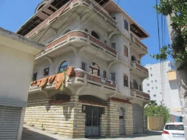Durres, Shitet Ndertese 81 m², Cmimi Fillestar 6.500.000 Leke (“14 Nentori”)