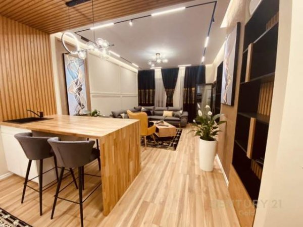 Tirane, jap me qera apartament 2+1+BLK Kati 5, 127 m² 1.200 Euro (liqeni thate)