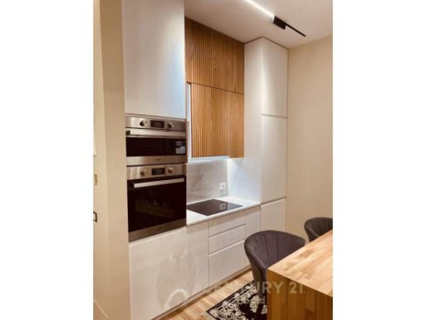 Tirane, jap me qera apartament 2+1+BLK Kati 5, 127 m² 1.200 Euro (liqeni thate)