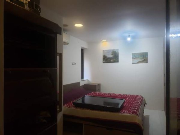 Tirane, jepet me qera apartament 2+1 Kati 1, 90 m² 400 Euro (Laprake)