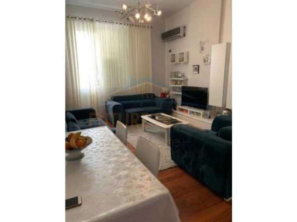 Durres, shitet apartament 2+1+BLK Kati 1, 125 m² 103.500 Euro (Gjykata, Durrës)