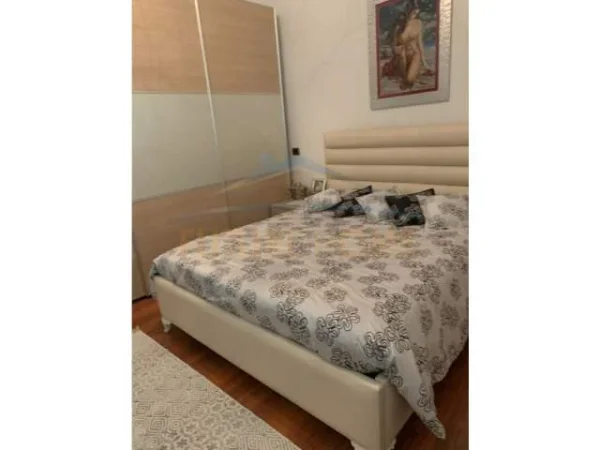 Durres, shitet apartament 2+1+BLK Kati 1, 125 m² 103.500 Euro (Gjykata, Durrës)