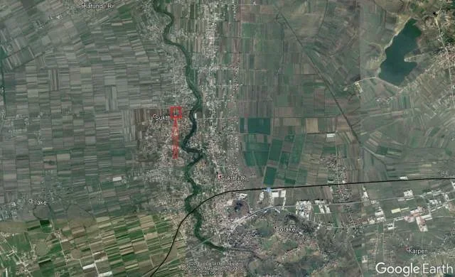 Durres, Sukth Shitet Truall 300 m² + Ndertese 167 m², siperfaqe totale 1.110 m², Cmimi Fillestar 2.531.200 Leke