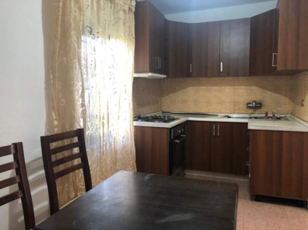Tirane, jepet me qera shtepi 3+1 Kati 0, 140 m² 45.000 Leke (Unaze e Re)