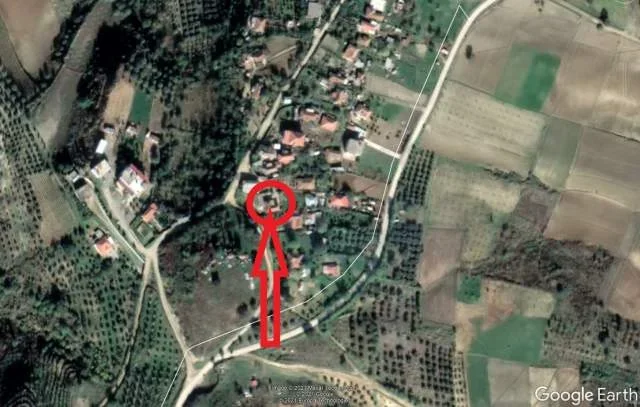 Lushnje, Garunjas Shitet Truall 250 m² dhe Ndertese 95 m², Cmimi Fillestar 2.085.350 Leke