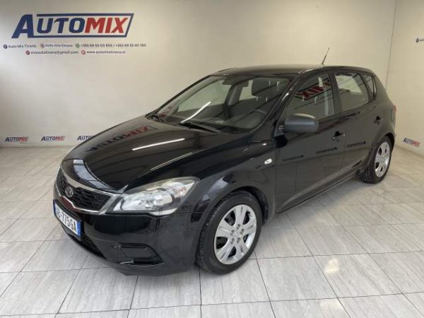 Tirane, shes makine Kia ceed Viti 2010, 4.800 Euro