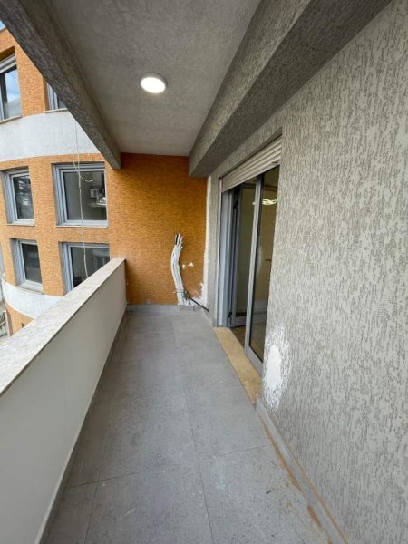 Tirane, shitet apartament 2+1+BLK Kati 3, 100 m² 140.000 Euro (Selvia, Rruga Siri Kodra)