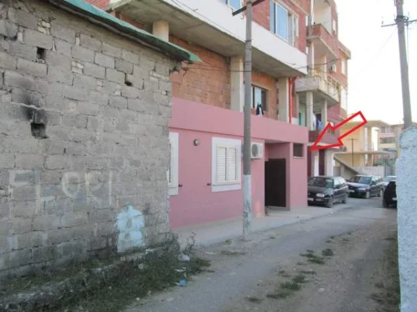 Fushe Kruje, Shitet Ndërtesë 55.8 m², Cmimi Fillestar 1.856.132 Leke (Lagja “Punëtori")