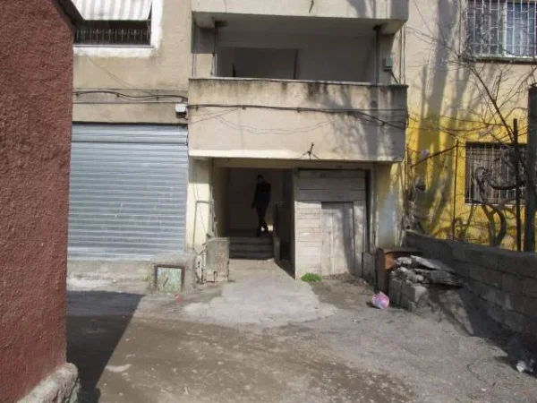 Shkoder, Shitet Apartament Kati 1, 53.7 m², Cmimi Fillestar 1,536,000 Leke (Lagjia "3 Herojt")