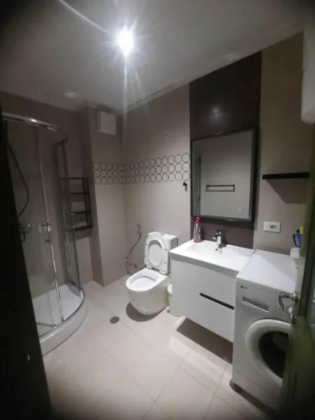 Tirane, jepet me qera apartament 2+1+Ballkon Kati 5, 100 m² 500 € (Astir, Aleksandri i Madh)