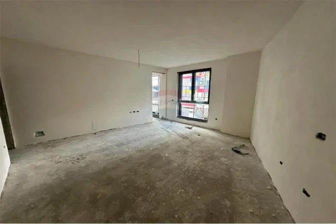 Tirane, shitet apartament 2+1+Ballkon Kati 5, 103 m² 195.000 € (SHESIM APARTAMENT 2+1+2 KOPSHTI ZOOLOGJIK!)